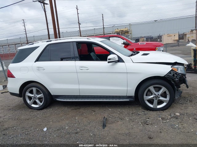 Mercedes-Benz m276 2017 4JGDA5JBXHA940478 Image 14