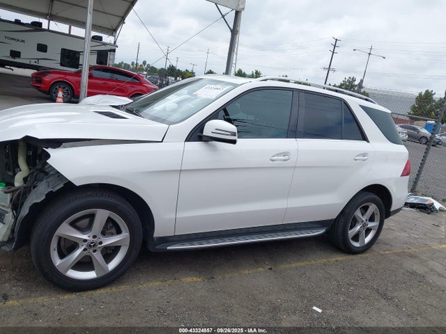 Mercedes-Benz m276 2017 4JGDA5JBXHA940478 Image 15