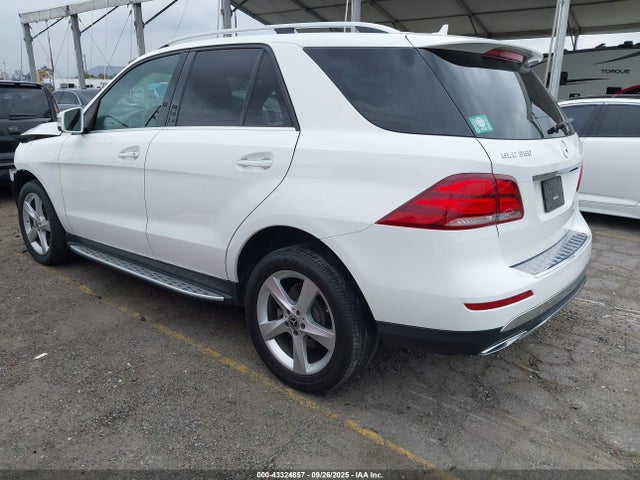 Mercedes-Benz m276 2017 4JGDA5JBXHA940478 Image 3