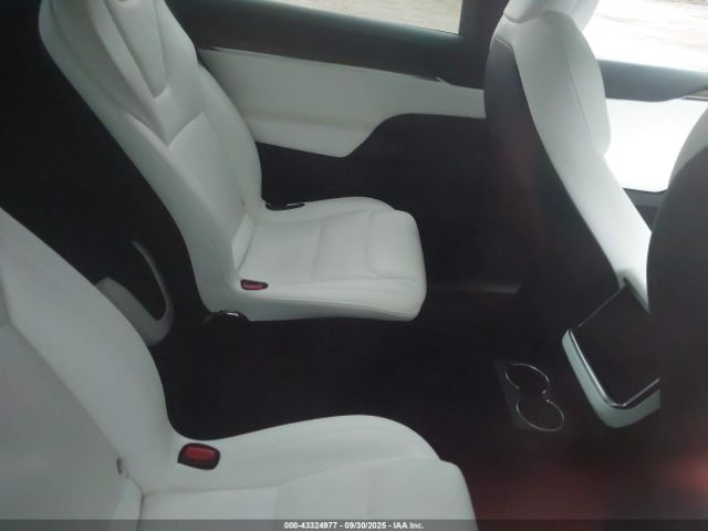 2022 TESLA MODEL X 7SAXCBE5XNF336451 Photo 7