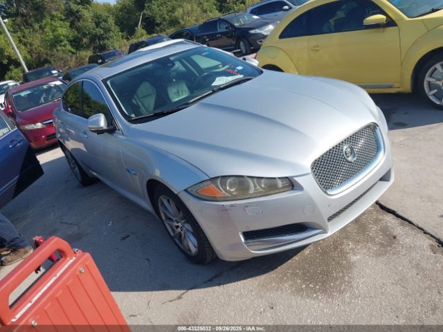 2013 JAGUAR XF SAJWA0ES2DPS73246 Photo 0