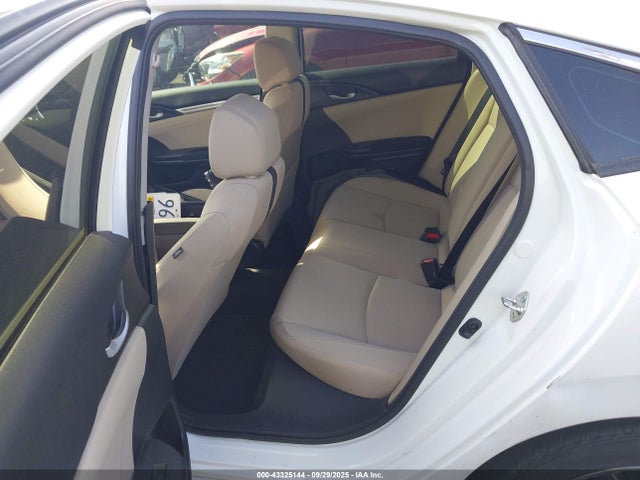 Honda l15b7 2020 19XFC1F39LE217194 Image 8