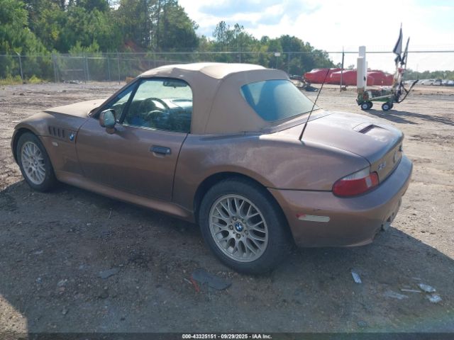 2002 BMW Z3 4USCN33482LK52413 Photo 2