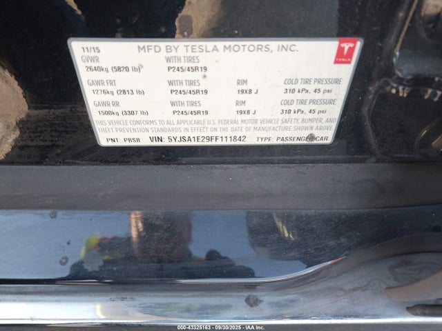 2015 TESLA MODEL S 5YJSA1E29FF111842 Photo 8