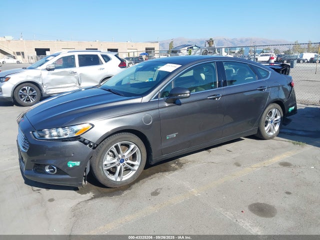 Ford Fusion 2016 3FA6P0SU3GR173646 Image 2