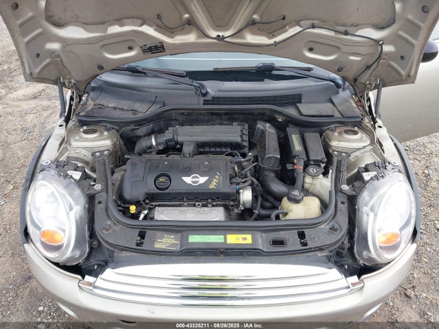 2010 MINI COOPER WMWMF3C52ATZ62595 Photo 9