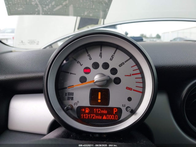 2010 MINI COOPER WMWMF3C52ATZ62595 Photo 6