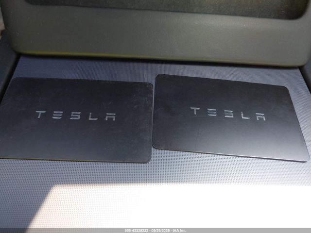 2025 TESLA MODEL 3 5YJ3E1EA0SF918714 Photo 10