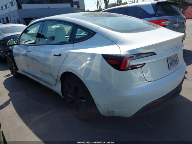 2025 TESLA MODEL 3 5YJ3E1EA0SF918714 Photo 2