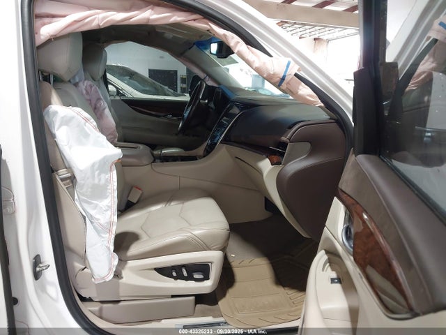 2015 CADILLAC ESCALADE 1GYS3MKJ1FR579561 Photo 4