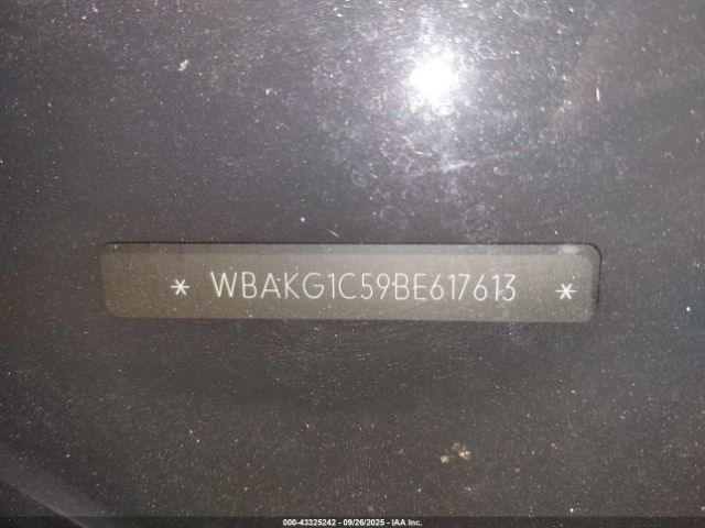 2011 BMW 335IS WBAKG1C59BE617613 Photo 8