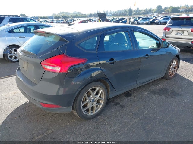 Ford 2015 2015 1FADP3K26FL326315 Image 4