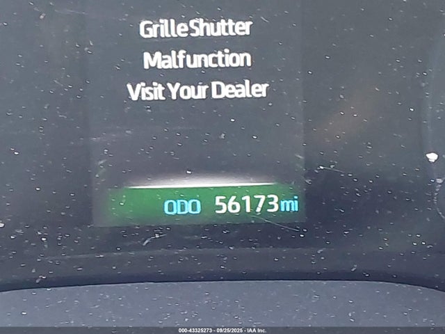 5TDKRKEC3NS123969 Toyota SIENNA LE