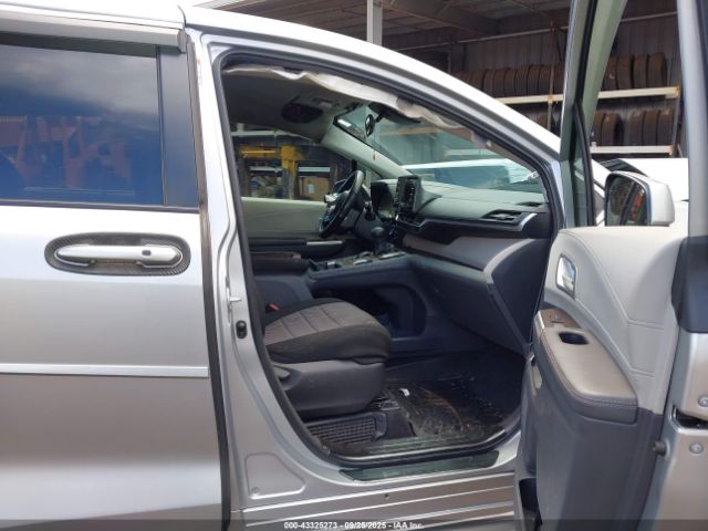 2022 TOYOTA SIENNA 5TDKRKEC3NS123969 Photo 4