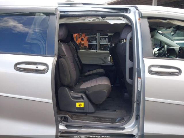 2022 TOYOTA SIENNA 5TDKRKEC3NS123969 Photo 7