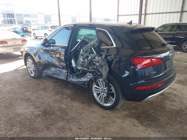 2018 AUDI Q5 WA1CNAFY4J2208643 Photo 2