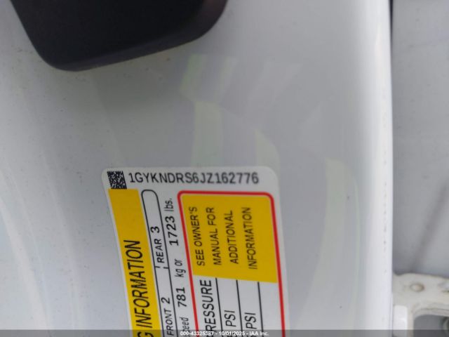 2018 CADILLAC XT5 1GYKNDRS6JZ162776 Photo 8