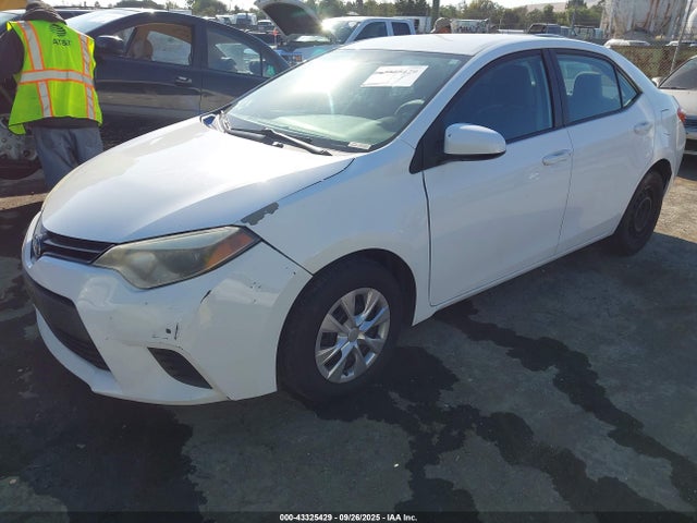 5YFBURHEXFP224246 Toyota 2zr-fe