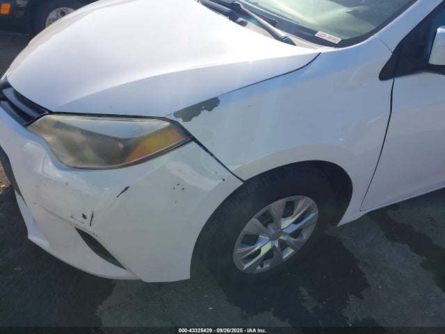 5YFBURHEXFP224246 Toyota 2zr-fe