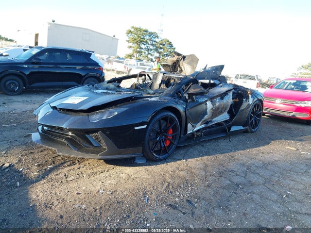 2018 LAMBORGHINI AVENTADOR S ZHWUV4ZD1JLA07551 Photo 1