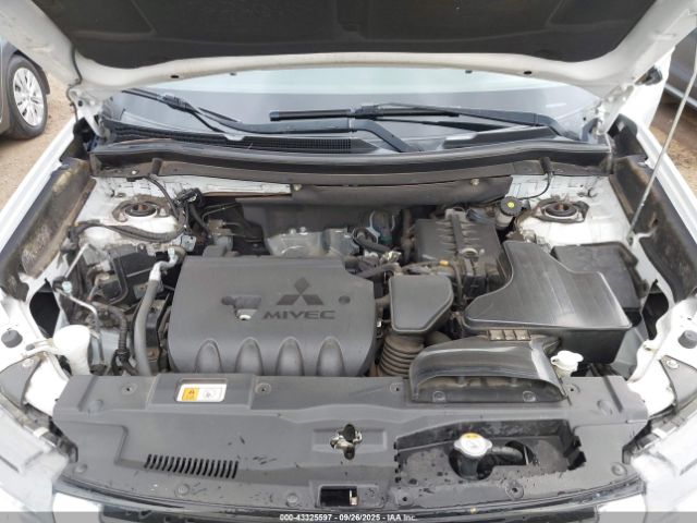 2017 MITSUBISHI OUTLANDER JA4AD2A37HZ068195 Photo 9