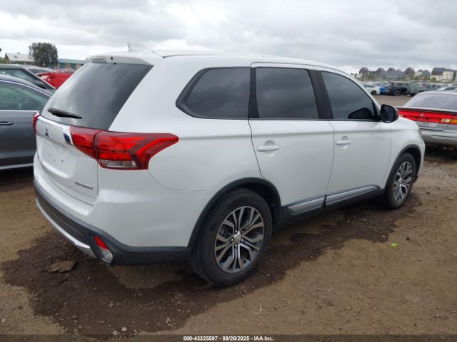 2017 MITSUBISHI OUTLANDER JA4AD2A37HZ068195 Photo 3