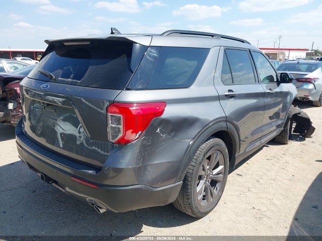 Ford EXPLORER XLT 2022 1FMSK7DHXNGB81193 Image 4