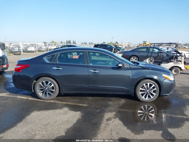 1N4AL3AP7GC224048 Nissan 2016