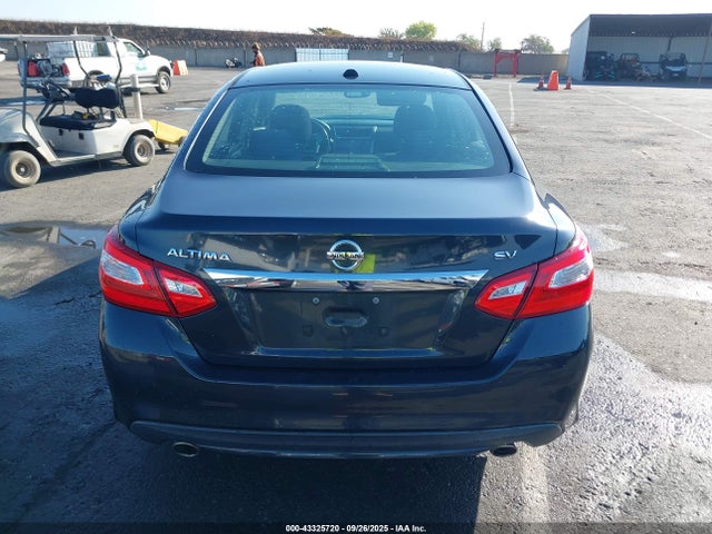 1N4AL3AP7GC224048 Nissan 2016
