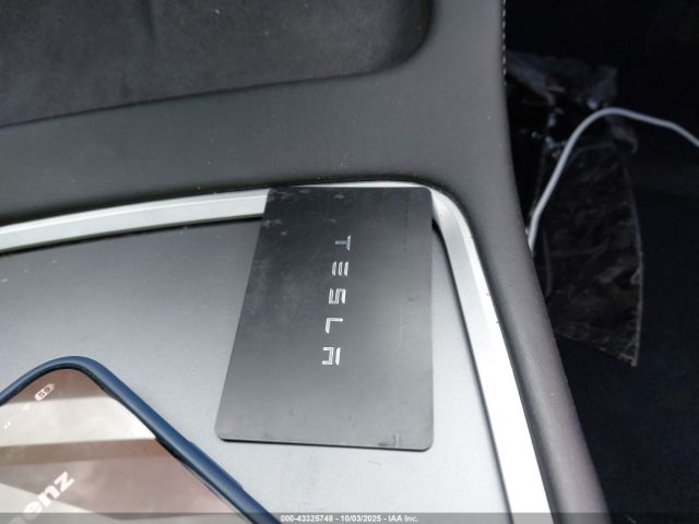 2021 TESLA MODEL 3 5YJ3E1EB4MF997381 Photo 10
