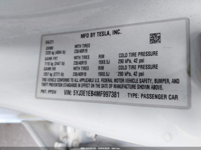 2021 TESLA MODEL 3 5YJ3E1EB4MF997381 Photo 8