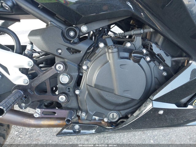 JKAEXKG1XMDAC2462 Kawasaki EX400