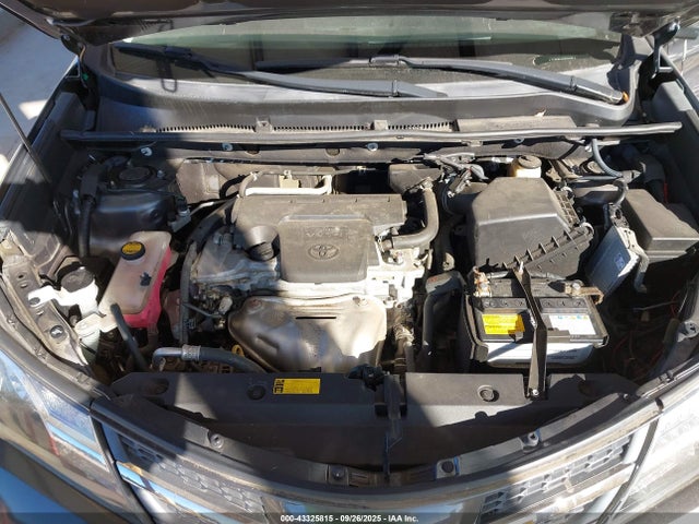 Toyota RAV4 LE 2015 2T3BFREV0FW346408 Image 10