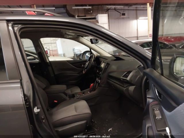 2024 SUBARU FORESTER JF2SKAGC9RH438444 Photo 4