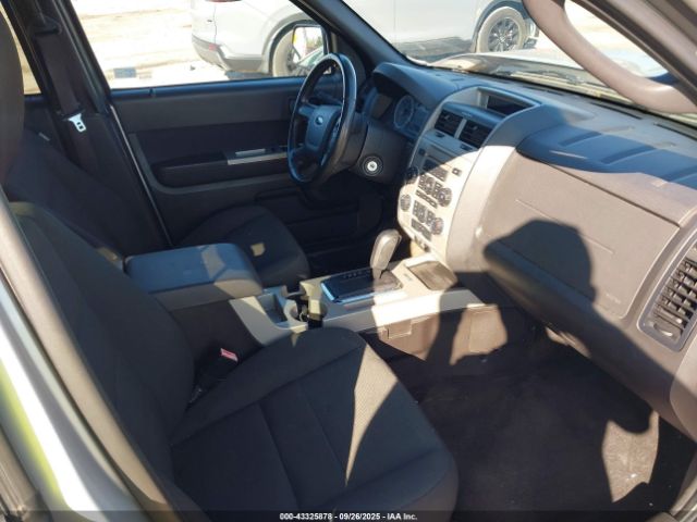 2009 FORD ESCAPE 1FMCU03G39KC99913 Photo 4