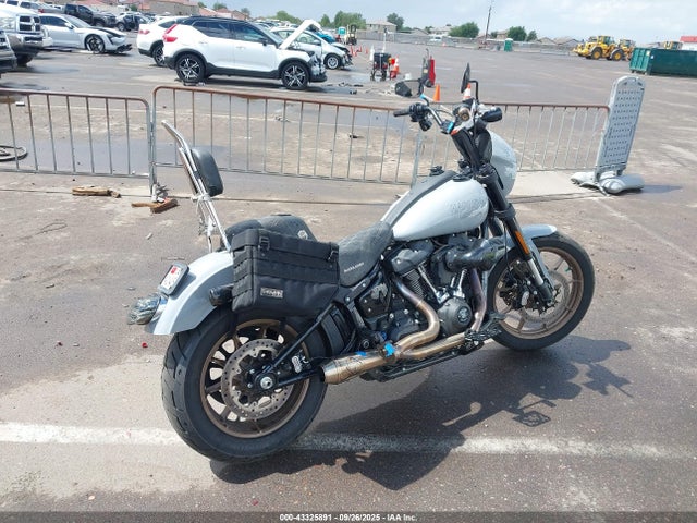 1HD1YWZ26RB052012 Harley-Davidson FXLRS