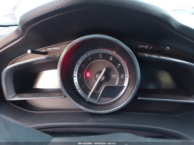 JM1BM1V39F1222013 Mazda py