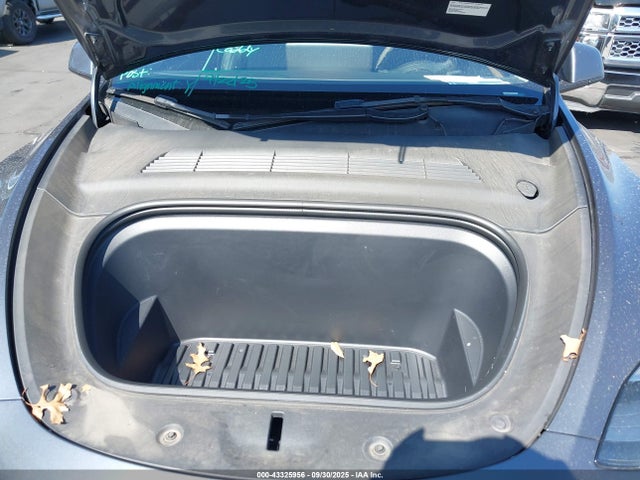 2022 TESLA MODEL Y 7SAYGAEE7NF550199 Photo 9