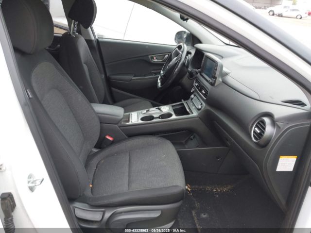 2021 HYUNDAI KONA ELECTRIC KM8K23AG2MU128573 Photo 4