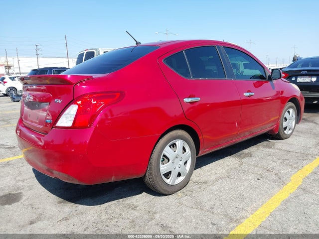 Nissan 2014 2014 3N1CN7AP5EK457442 Image 4