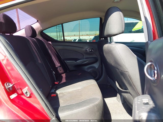 Nissan 2014 2014 3N1CN7AP5EK457442 Image 8