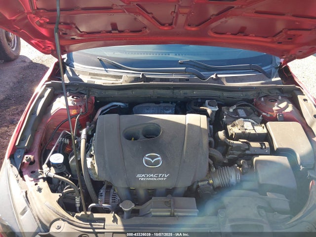 3MZBN1V32JM187045 Mazda py