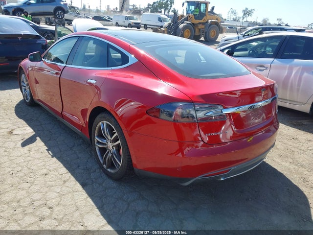 2014 TESLA MODEL S 5YJSA1H23EFP64306 Photo 2