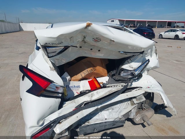 Nissan 2020 2020 1N4BL4BV3LN313668 Image 6
