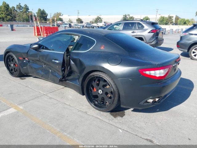 2009 MASERATI GRANTURISMO ZAMGJ45AX90043466 Photo 2