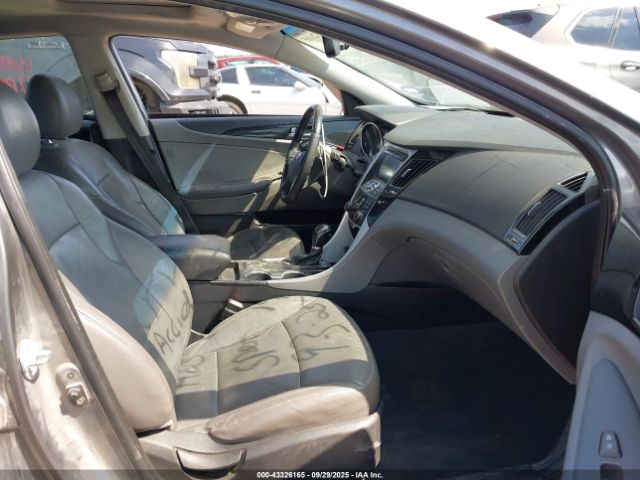 2011 HYUNDAI SONATA 5NPEC4AC5BH081225 Photo 4