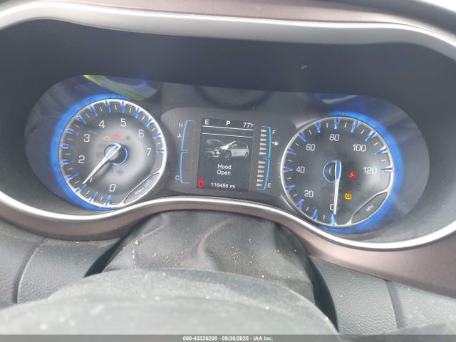 2C4RC1BG2HR613138 Chrysler Pacifica Touring-l