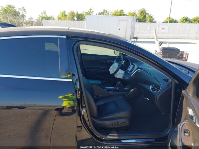 2017 CHEVROLET MALIBU 1G1ZH5SX5HF279793 Photo 4