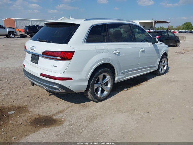 2021 AUDI Q7 WA1AJAF71MD033559 Photo 3