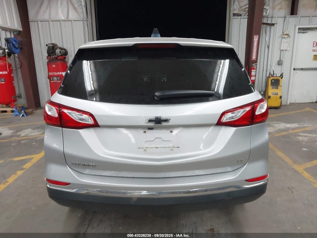 3GNAXKEV4KS524111 Chevrolet EQUINOX LT